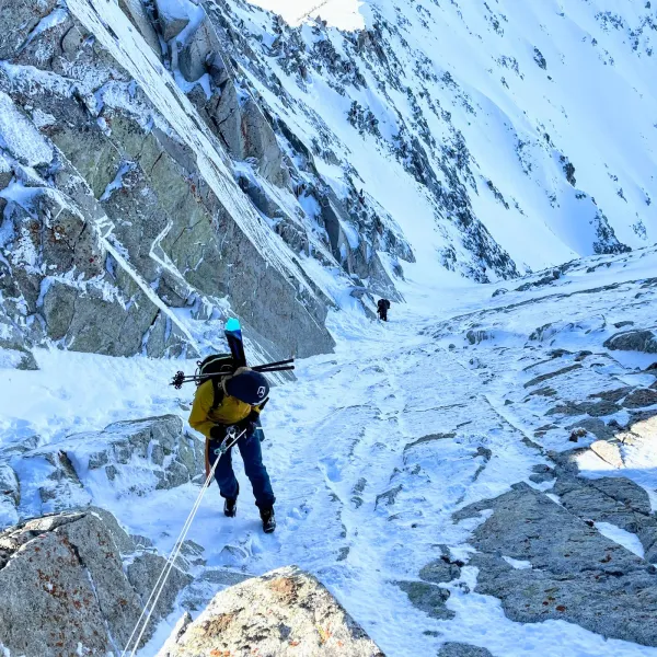 Rappelling into the Northwest Couloir of the Pfeifferhorn